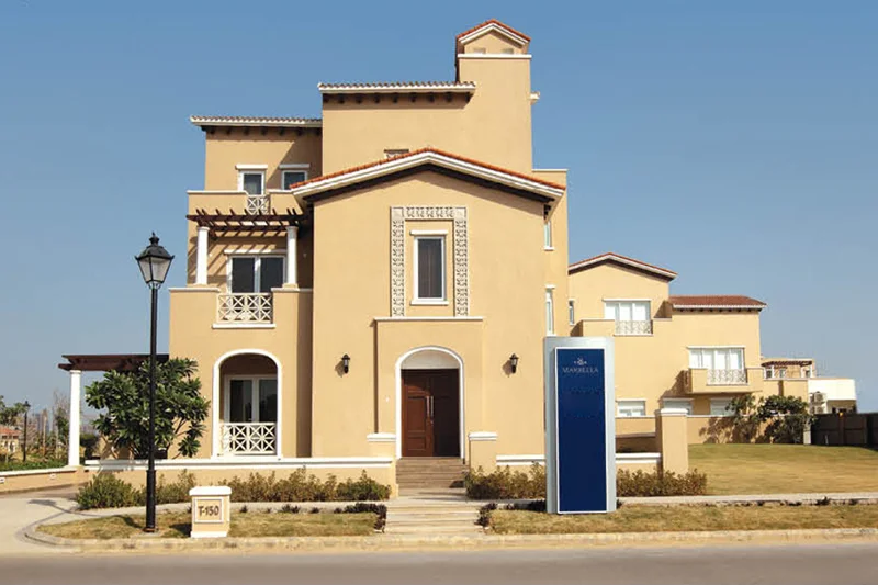 EMAAR vs DLF GURGAON